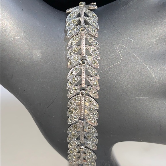 Jewelry - Women’s Costume Bracelet